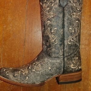 Square Toed Circle G Dress Boots.